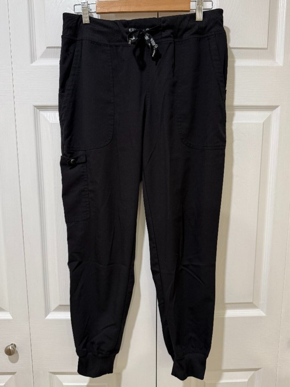 Med Couture Black Jogger Scrub Pants - Size Medium